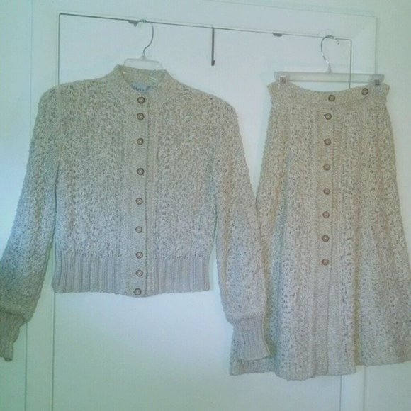 Vintage Rare crochet/knit 2 pc sweater skirt set - Picture 1 of 16
